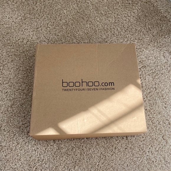 Brand New Flared Heel Sock Boots (White) SOLD - Picture 10 of 11